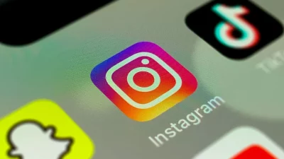 اینستاگرام به زودی امکان Repost را اضافه می‌کند 4