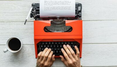 کپی رایتینگ چیست و کپی رایتر کیست؟ آشنایی با وظایف Copywriter 2