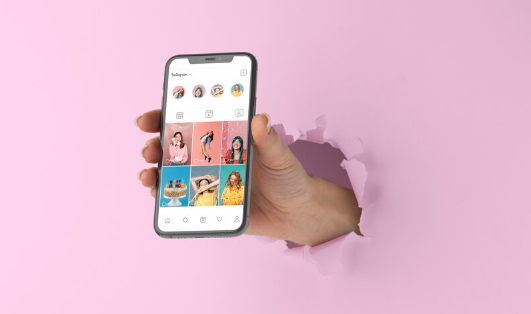 نسل Z و آلفا گوگل را کنار گذاشتهاند و برای جستوجو به سراغ تیکتاک، اینستاگرام و پینترست میروند 2 نسل Z و آلفا گوگل را کنار گذاشتهاند و برای جستوجو به سراغ تیکتاک، اینستاگرام و پینترست میروند 1