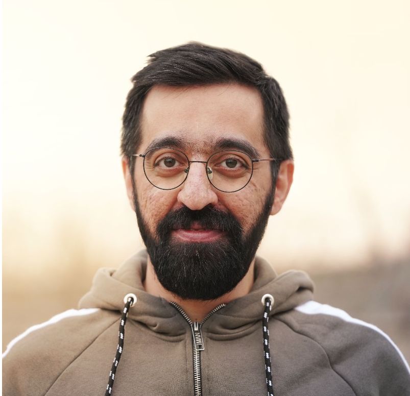 مسیر طراحی تا اجرای مسکات برند را چگونه باید مدیریت کرد؟ 2 مسیر طراحی تا اجرای مسکات برند را چگونه باید مدیریت کرد؟ 1
